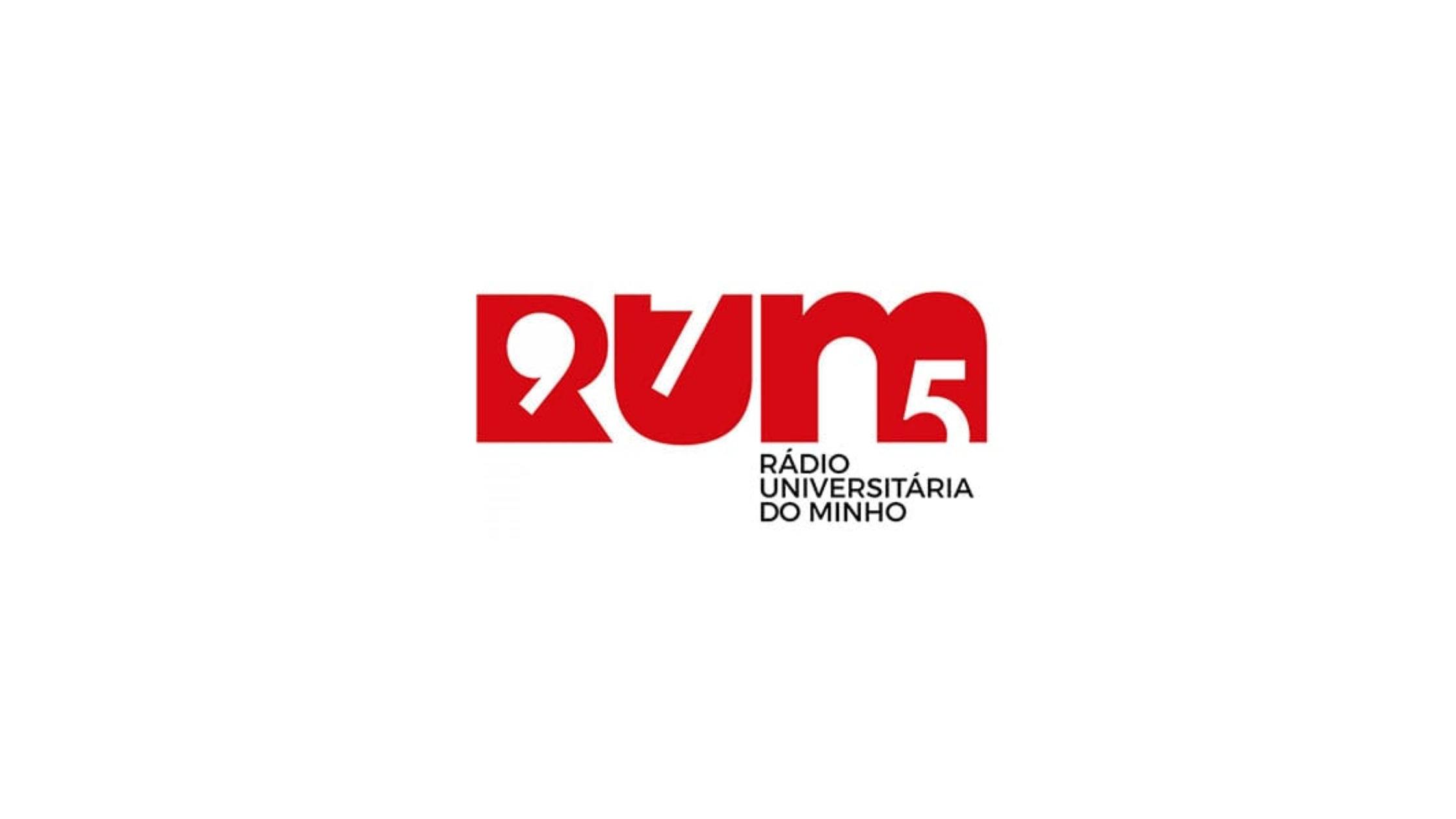 Red logo of RUM